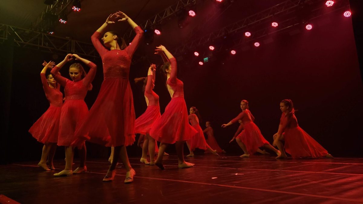 Segunda noite do Dança Bom Retiro reúne mais de 100 apresentações
