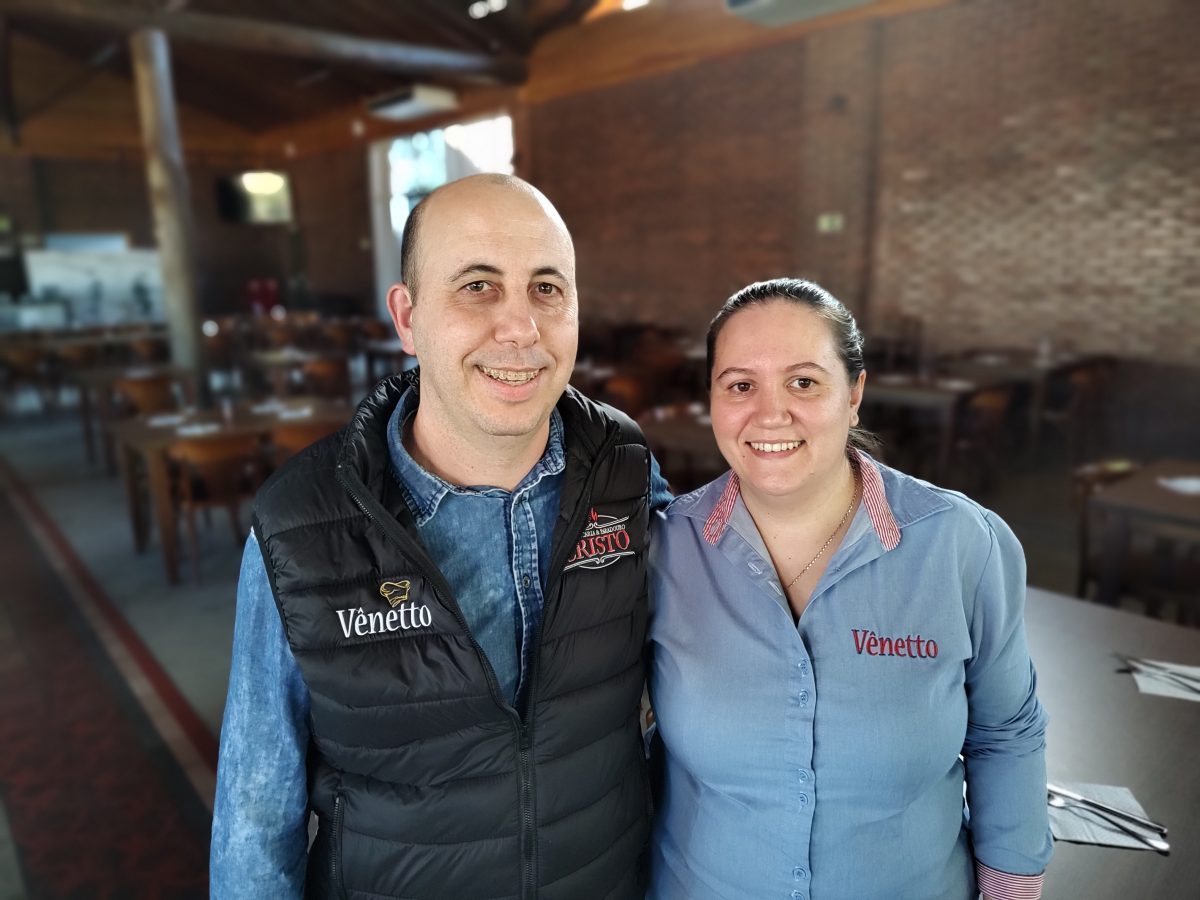 Do sonho da cafeteria nasce a Churrascaria e Paradouro Cristo