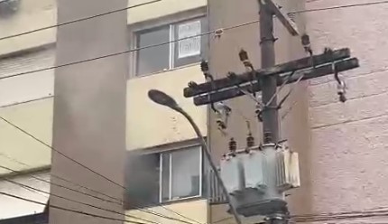 Pedestre acessa apartamento em chamas e salva mulher em Lajeado