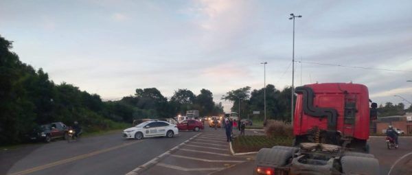 Acidente congestiona ERS-130, em Arroio do Meio