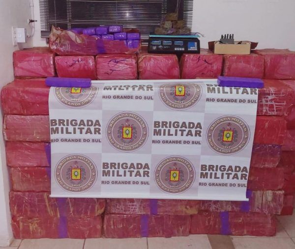 Brigada Militar apreende uma tonelada de drogas em Lajeado