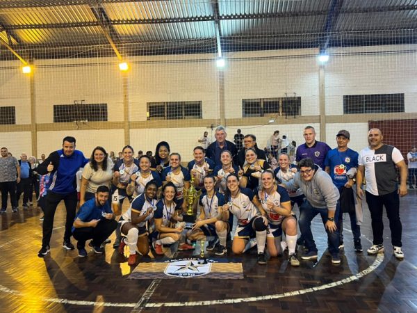 Malaguetas conquista título do Municipal de Futsal Feminino