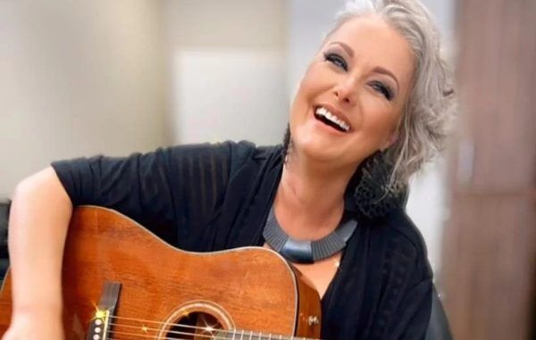 Resgatada de incêndio, Cristiana Pretto apresenta quadro estável