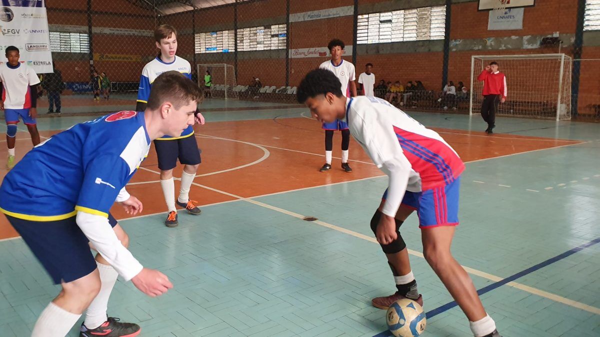 Jogos Escolares de Estrela apontam primeiros campeões do futsal