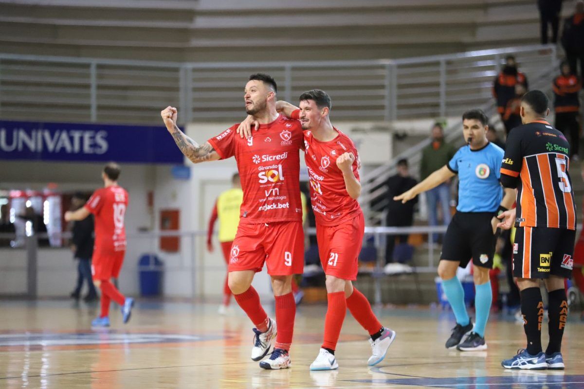 Alaf vence a Agudense Futsal na estreia por 4 a 3