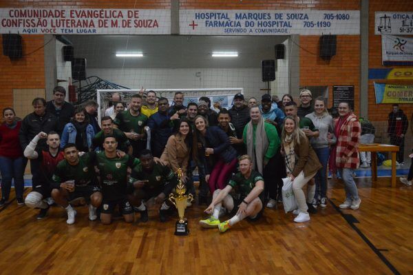 Abertão de Marques de Souza conhece os campeões