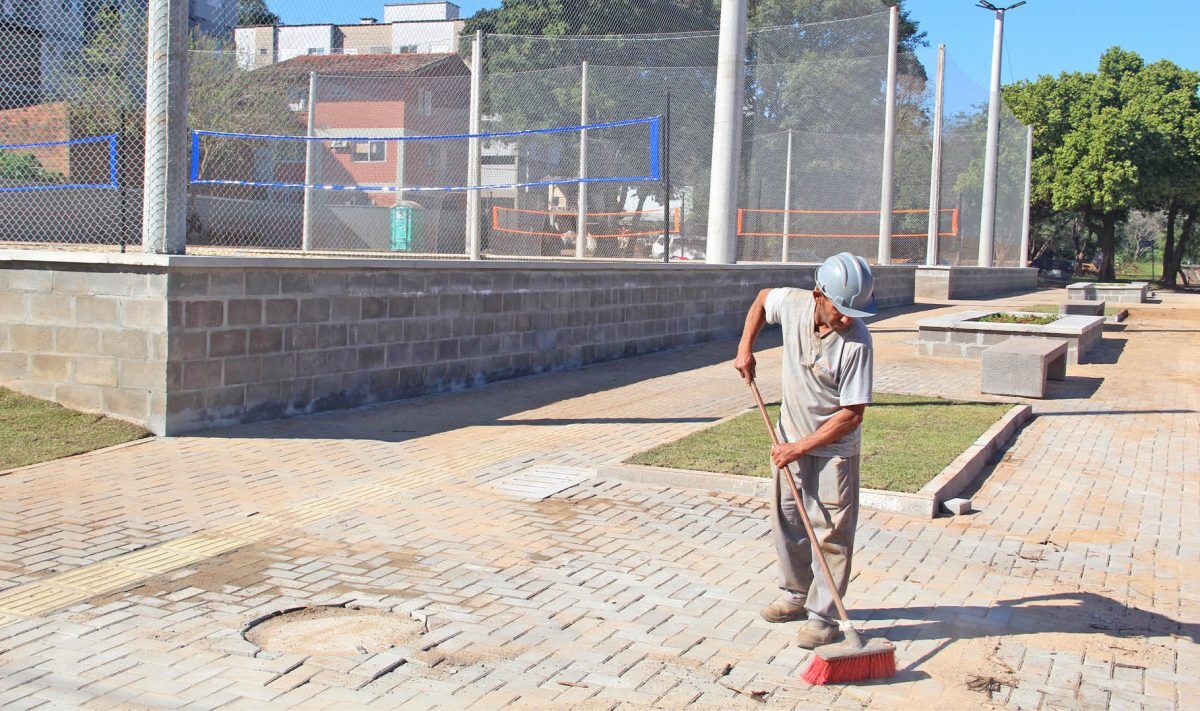 Lajeado inaugura quadras de esporte