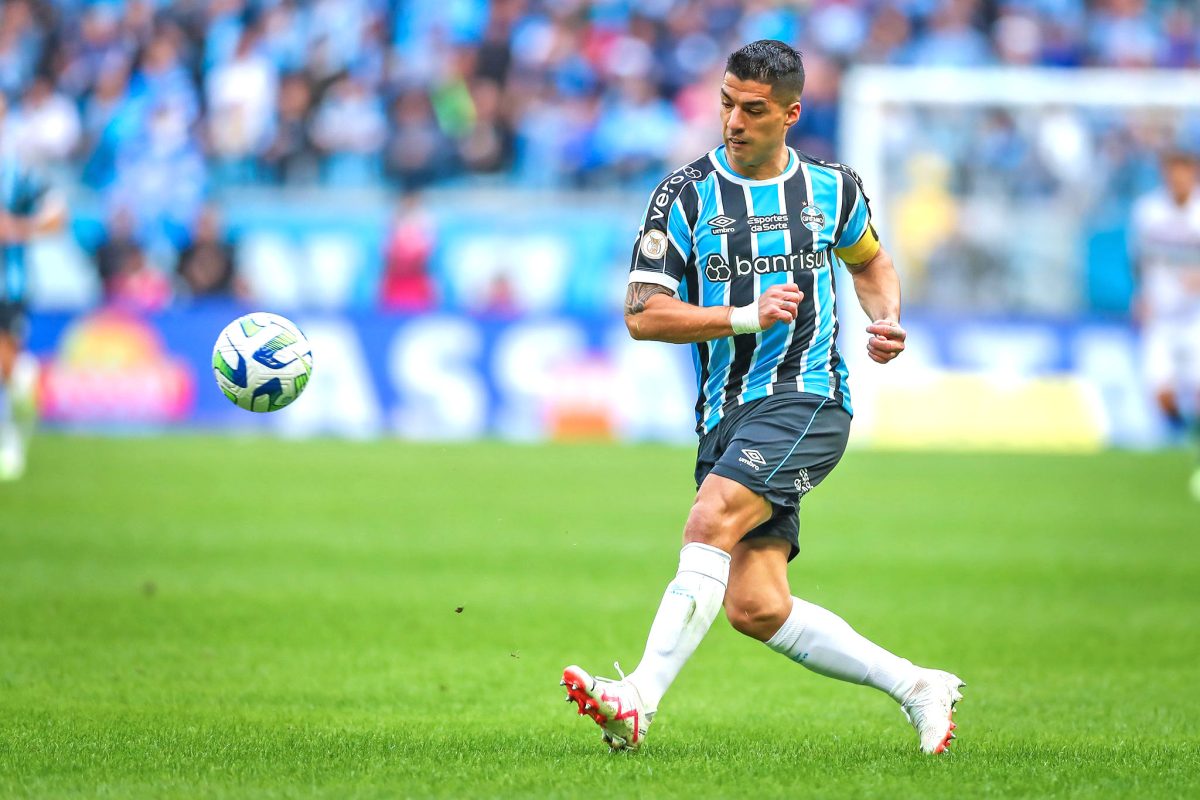Grêmio vai em busca do improvável no Maracanã