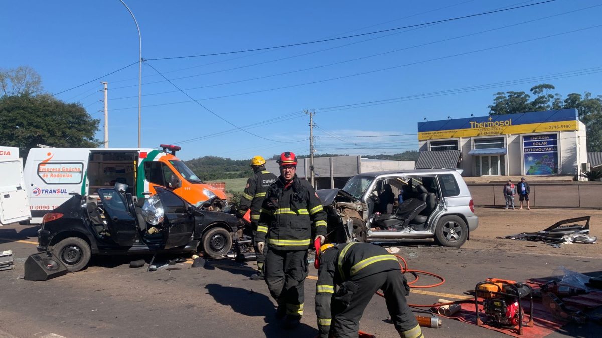 Homem morre em colisão frontal na ERS-130, em Arroio do Meio