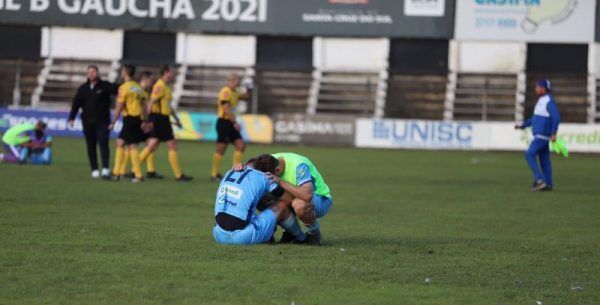 Lajeadense perde para o Santa Cruz e fica na Divisão de Acesso