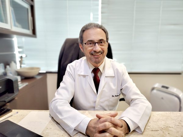 Dr. Nédio, uma referência à frente da Clínica de Oftalmologia Castoldi