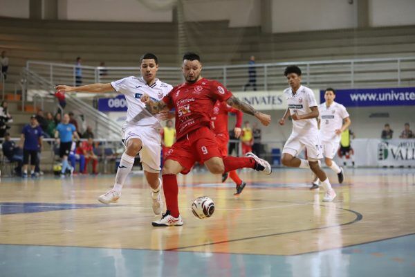 Alaf leva jogo contra o Guarani a Teutônia