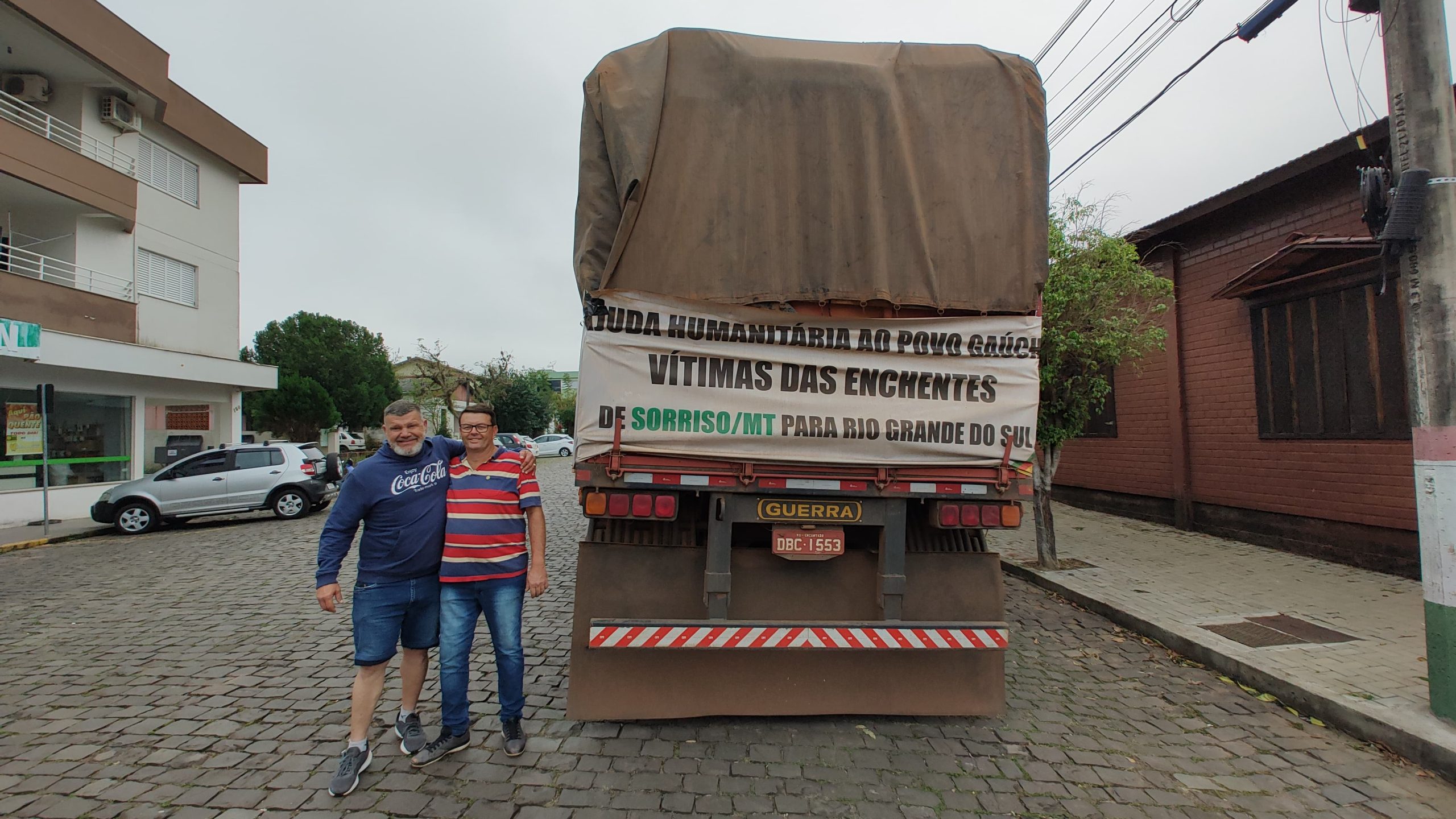 Cidade do Mato Grosso envia 40 toneladas de donativos para Encantado