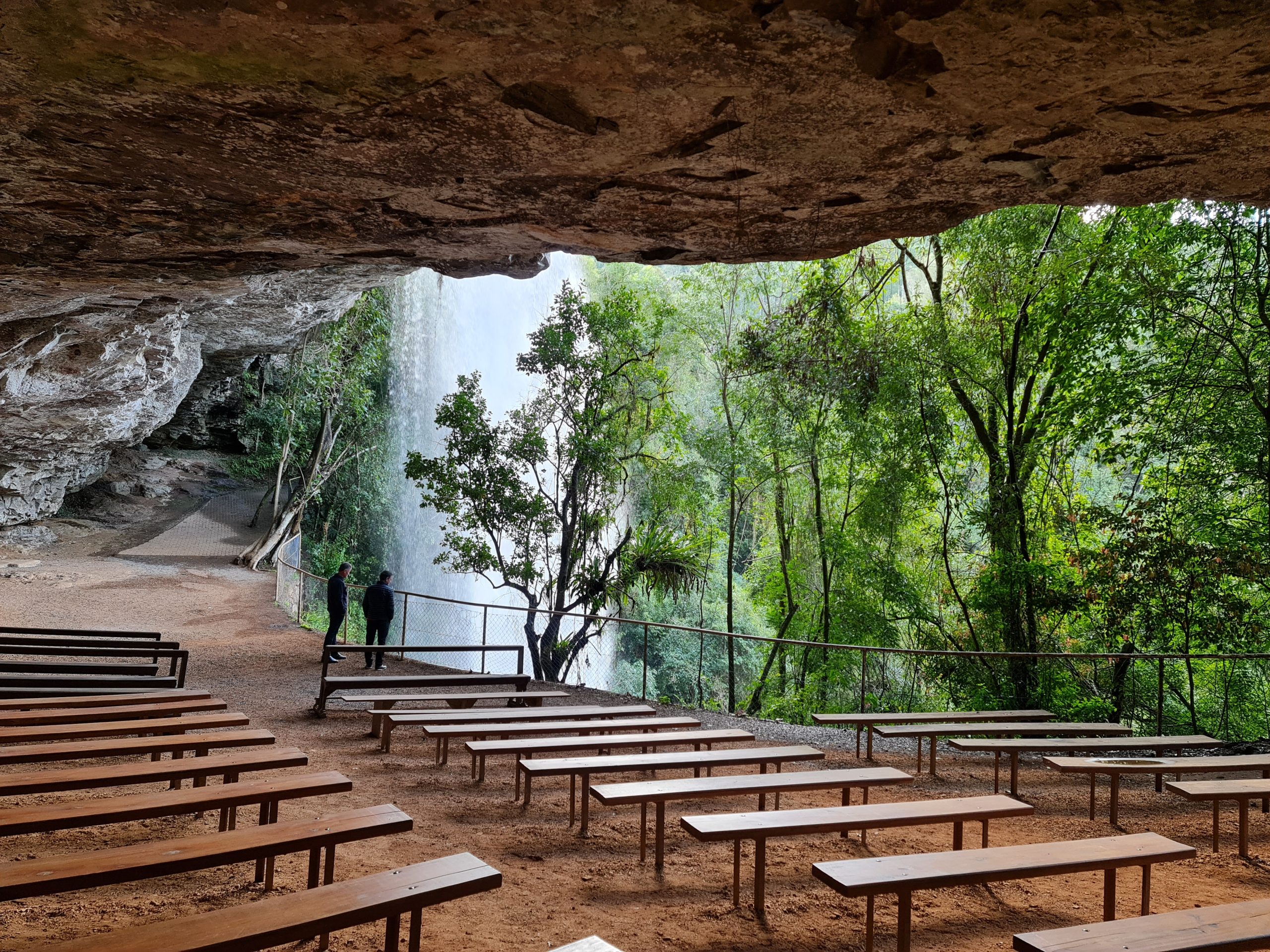Descubra quatro grutas encantadoras no Vale do Taquari