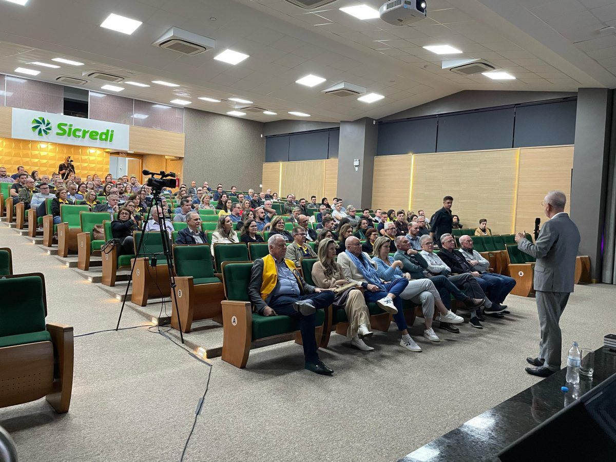 Acompanhe palestra com Jorge Faccioni