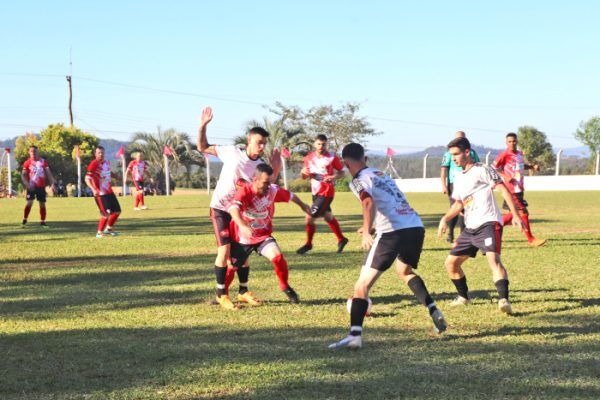 Aliga conhece os semifinalistas neste domingo