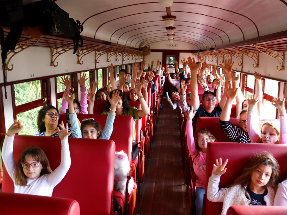 Projeto solidário leva mais de 500 crianças ao Trem dos Vales