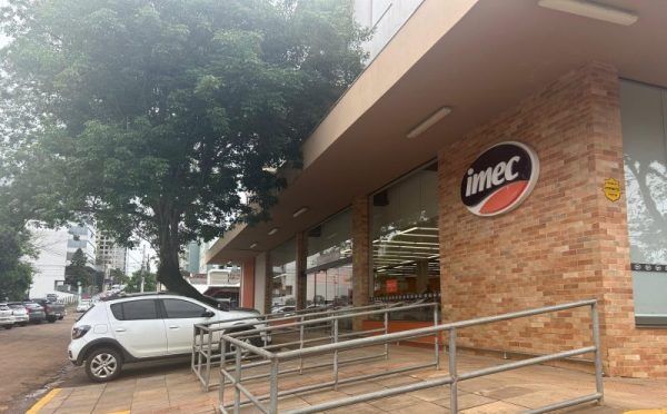 Imec busca novo endereço para supermercado em Estrela