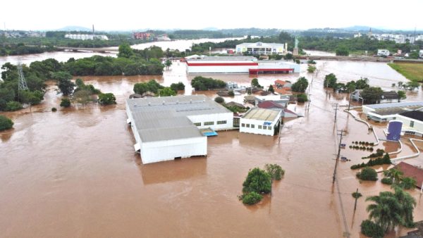 Após enchentes, STW mudará sede para Estrela