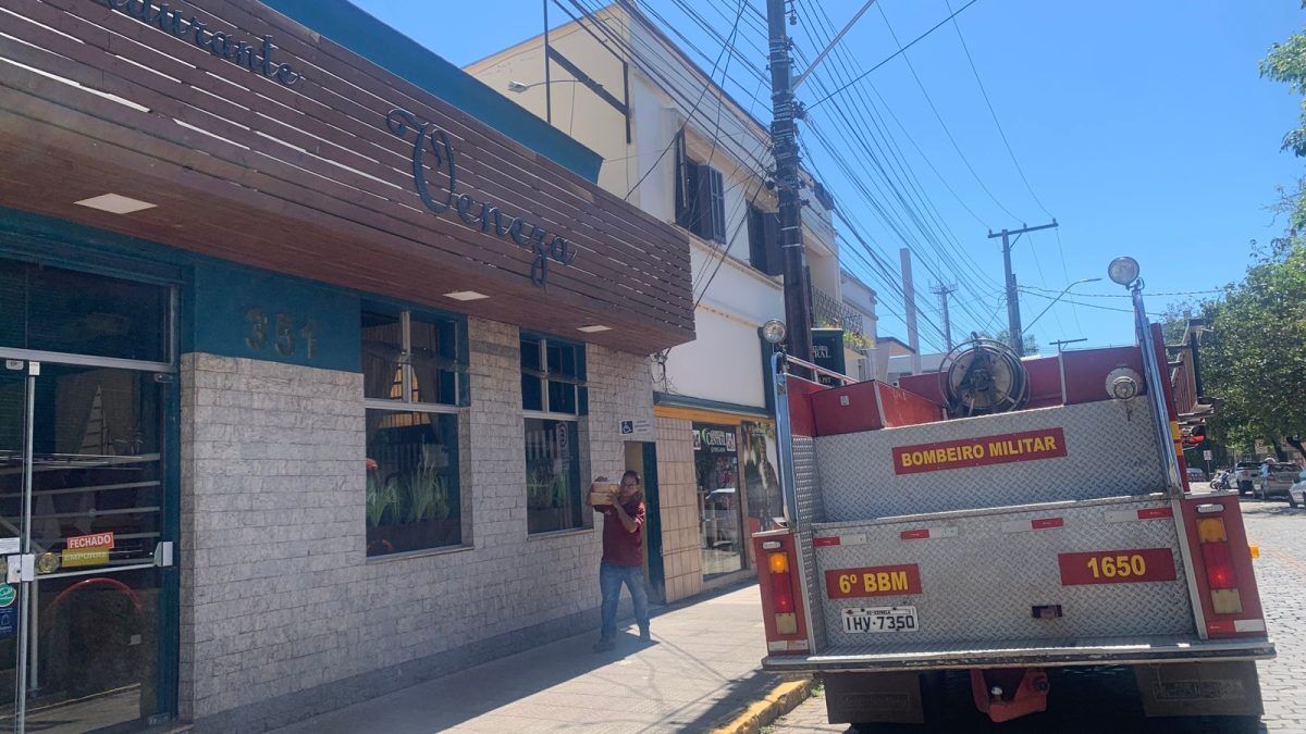 Princípio de incêndio atinge restaurante em Lajeado