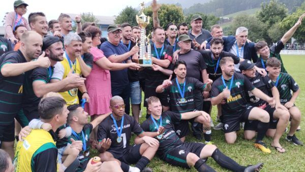 11 Amigos é campeão da Copa Vale do Boa Vista