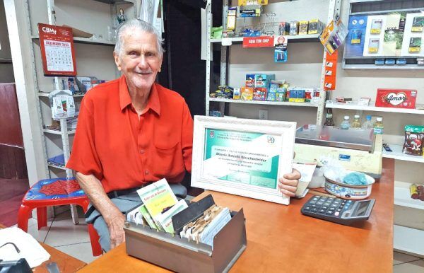“Trabalho para viver mais tempo, gosto de me manter ocupado”