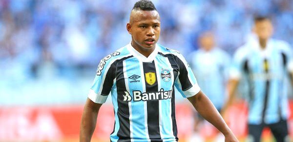 Grêmio vende 50% do passe de Campaz