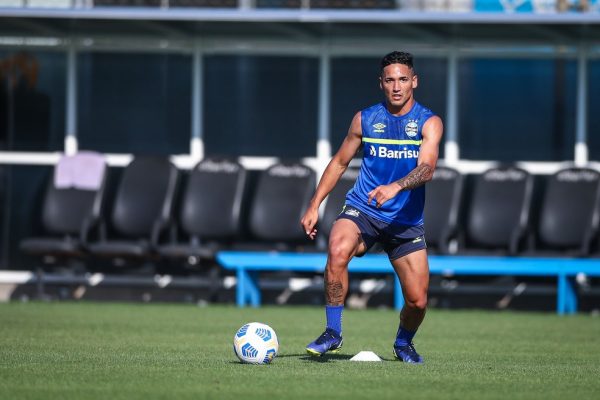 Grêmio comunica nova lesão de Jhonata Robert