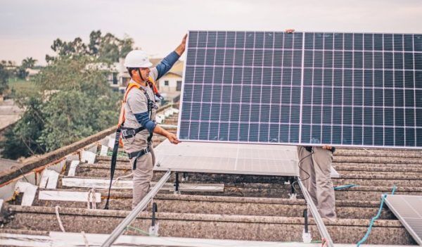 Com 22% da matriz elétrica, energia solar é a 2ª maior fonte do país