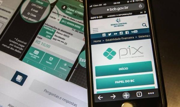 Último dia para transações bancárias via DOC e TEC