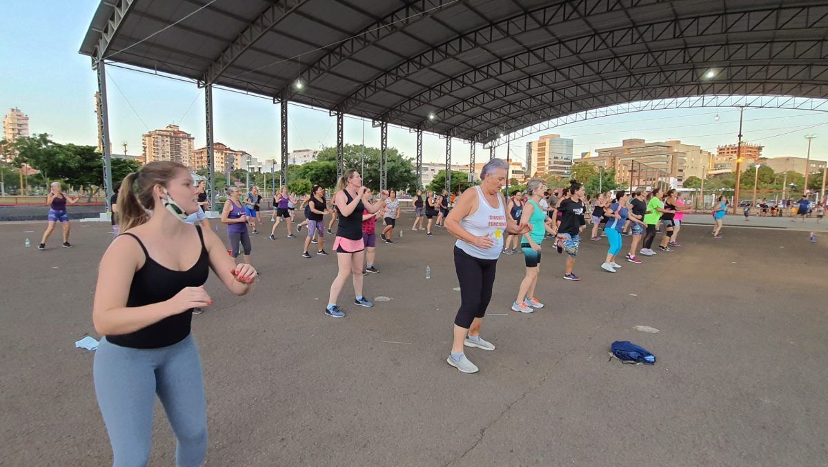 Projeto de ginástica abre temporada em Estrela