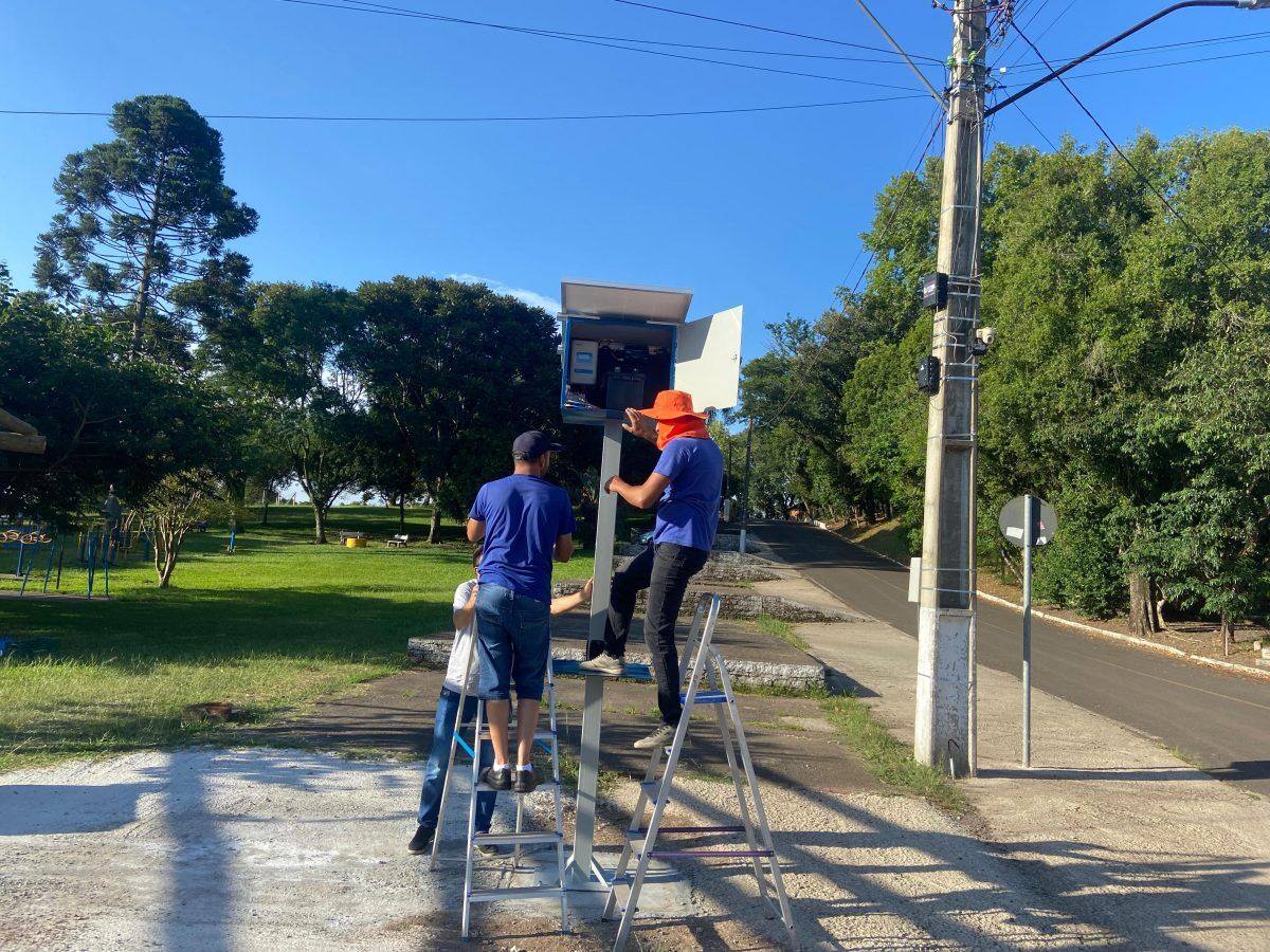 Venâncio Aires ganha primeiro totem com energia solar