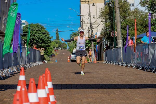 Igor Bohn vence a segunda etapa seguida