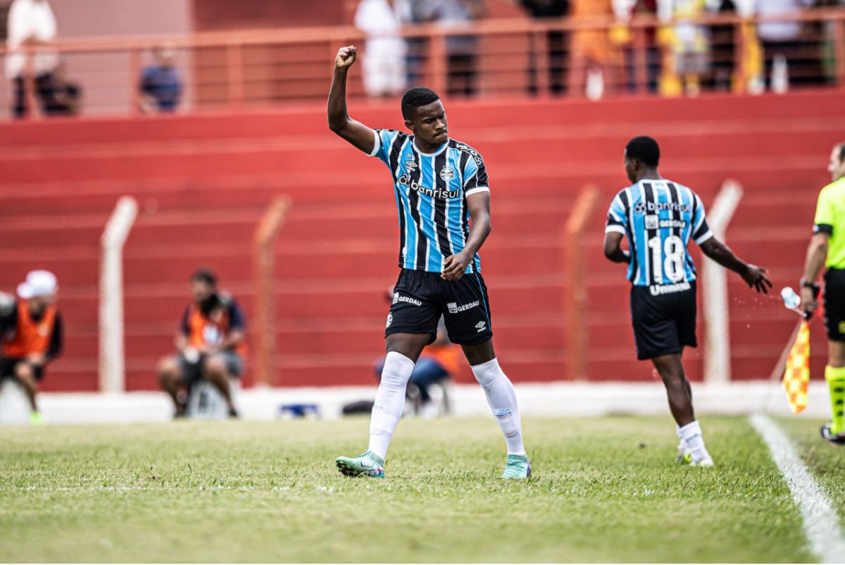 Grêmio e Jardiel chegam a acordo por renovação de contrato