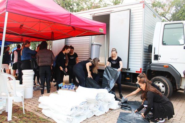 Candidatas a soberanas da Expovale 2024 participam do Viva o Taquari-Antas Vivo