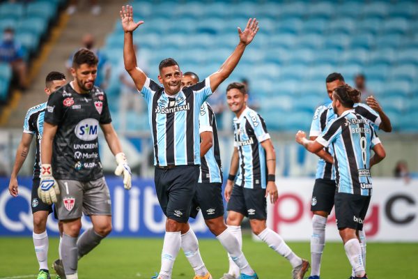 Grêmio nunca perdeu para o Guarany em Porto Alegre