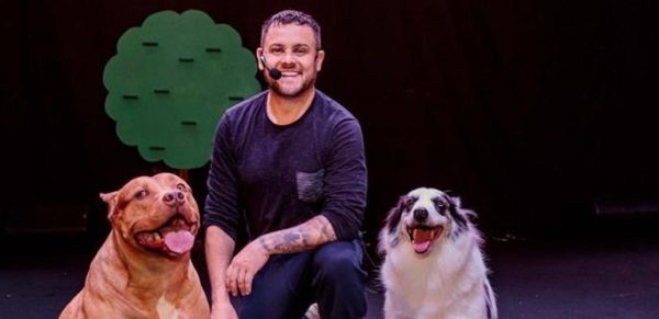 Rudinho Bombassaro apresentará espetáculo de cães na Feira da Pitaya