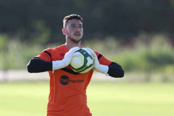 Sport recusa proposta do Inter por goleiro