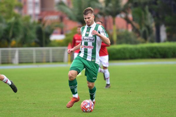 Irmãos Rodrigues são os novos reforços do Lajeadense