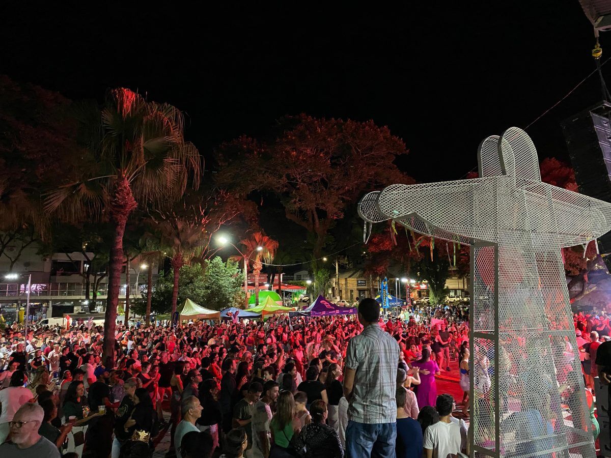 Encantado encerra semana de comemoração com show nacional