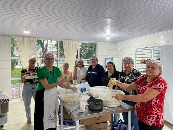 Estrela inaugura espaço comunitário “Forno da Praça”