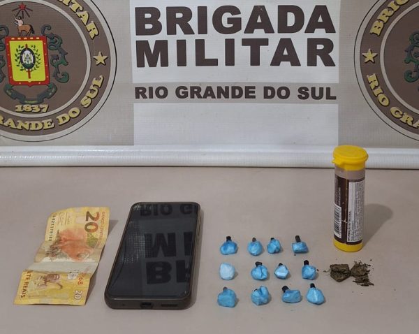 Casal é preso por tráfico de drogas em Fazenda Vilanova