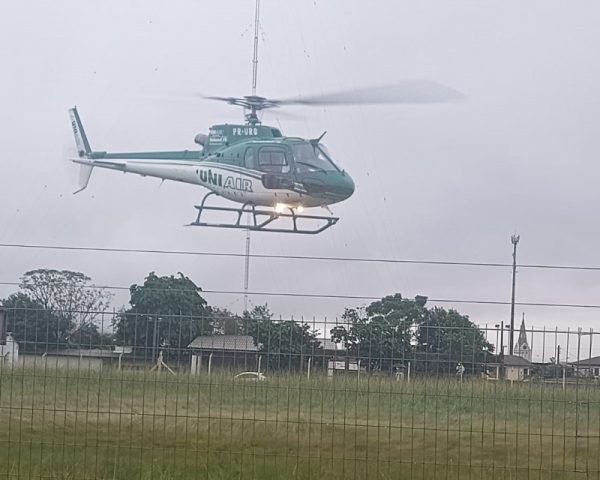 Pacientes de Estrela são transferidos de ambulância e helicóptero