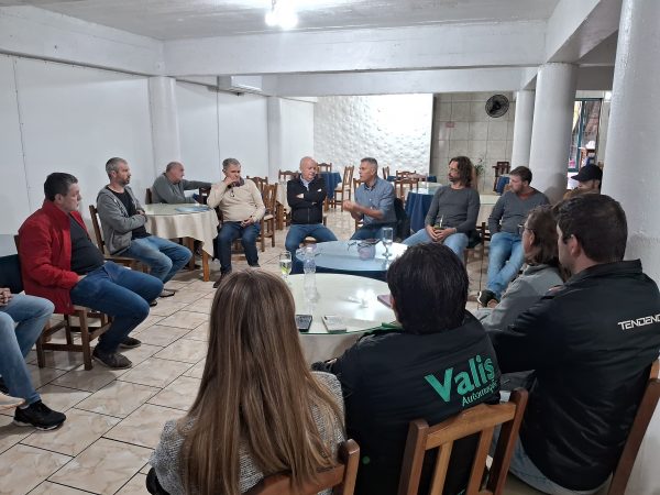Empresários fazem primeiro encontro do movimento “Reconstruir Cruzeiro do Sul”