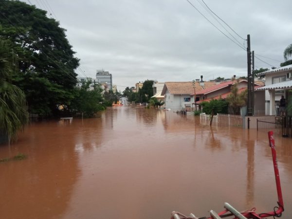 Defesa Civil atualiza balanço das enchentes