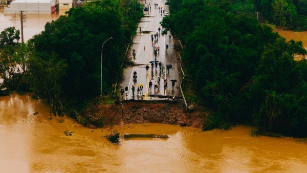 Caos logístico faz mobilidade regional regredir aos tempos de “colônia”