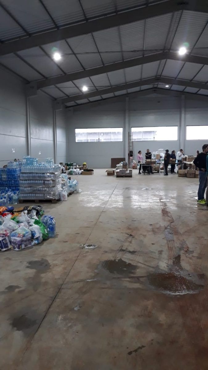 Grupo de voluntários do bairro Centenário pede doações