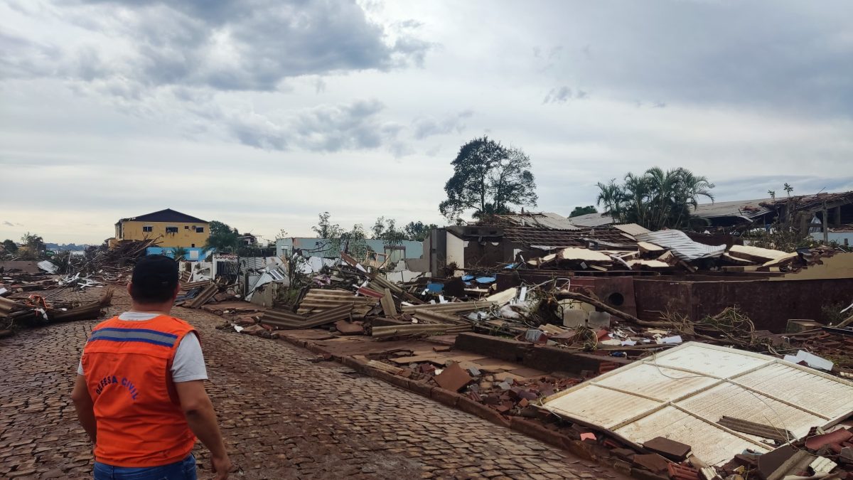 Câmara autoriza isenção de taxas de demolição para residências afetadas pela enchente