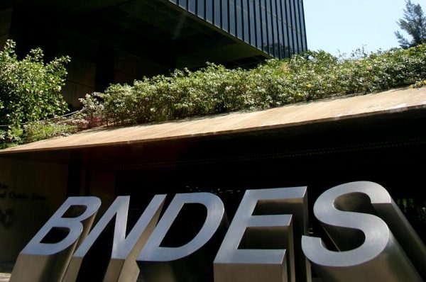 BNDES autoriza suspensão de pagamentos