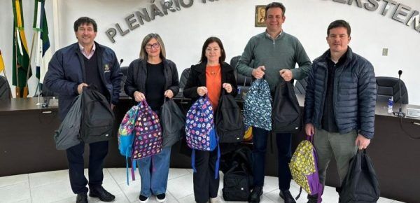 Campanha de arrecadação de material escolar termina em julho